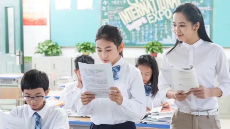 行业背景：学历提升需求旺盛，市场鱼龙混杂